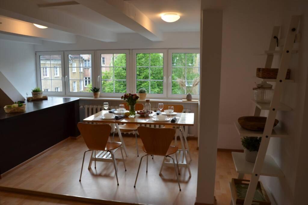 אולז'טין Ines Apartament Two Levels 105M2 In The Old Town Wi-Fi, מראה חיצוני תמונה